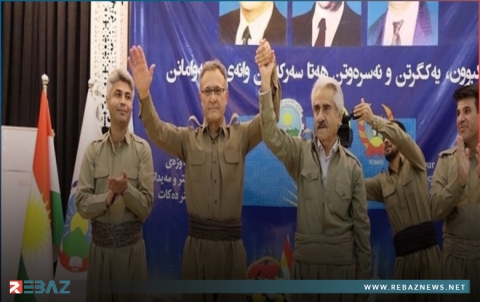 بعد 16 عاما من الانشقاق .. اتحاد جناحي الحزب الديمقراطي الكوردستاني الإيراني المعارض