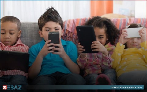 خبير يعلق على استخدام الهواتف الذكية في التعليم