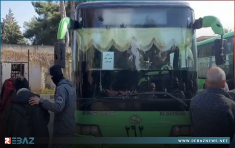 حمص.. إطلاق سراح أكثر من 350 ضابطا وعنصرا من جيش نظام بشار الأسد 