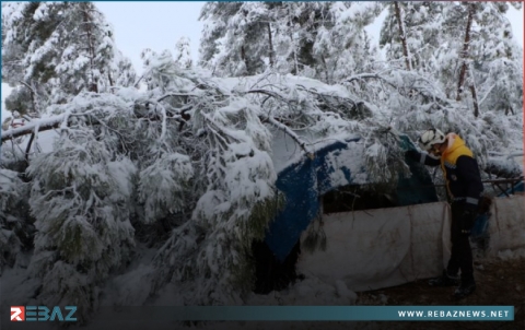 تضرر 72 مخيماً في الشمال السوري واستمرار موجة الثلوج والعواصف المطرية