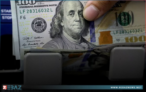 الدولار يهبط إلى أدنى مستوياته منذ فبراير بفعل بيانات اقتصادية مخيبة للآمال