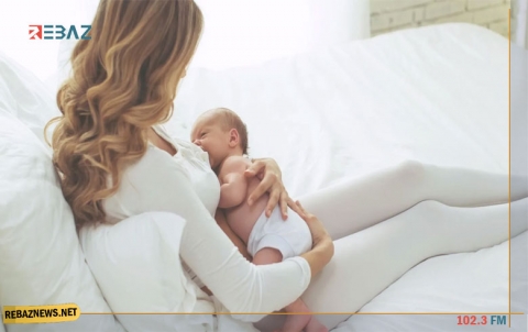 كيف تمنع الرضاعة الطبيعية ارتفاع درجة الحرارة للطفل