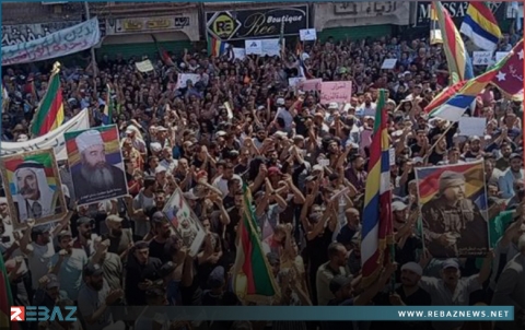 استمرار الحراك السلمي في مدينة السويداء ضد النظام السوري في يومه 164 
