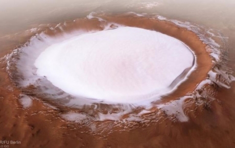 هل تتساقط الثلوج على المريخ؟