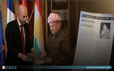جان نويل بارو يسلّم الرئيس بارزاني رسالة الملا مصطفى بارزاني إلى شارل ديغول عام 1968 