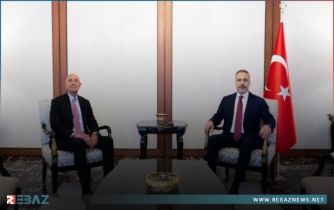 هاكان فيدان وتوم باراك يناقشان التطورات في سوريا وإيران 
