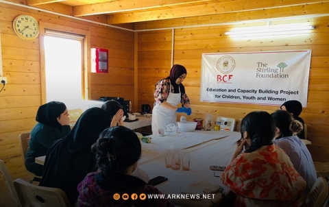 آكري.. بارزاني الخيرية تفتتح دورة لتعليم صناعة الحلويات