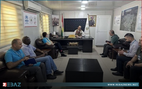 مخيم دوميز.. مؤسسة بارزاني الخيرية ويونيسيف يناقشان أوضاع اللاجئين