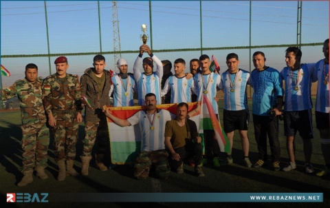 الفوج الأول لبيشمركة روج ينظم دورياً لكرة القدم