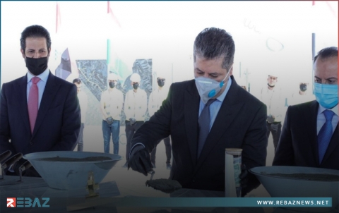 رئيس حكومة إقليم كوردستان يضع الحجر الاساس لمشروع صوامع القمح في السليمانية