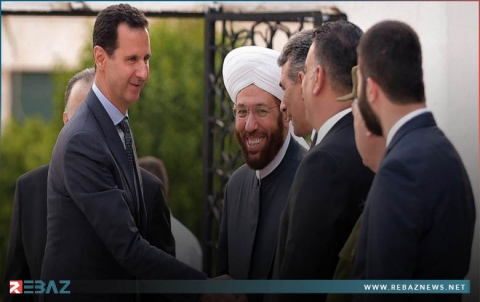 مطالبات بمحاسبة أحمد حسون على فتاويه ودفاعه عن نظام بشار الأسد المخلوع