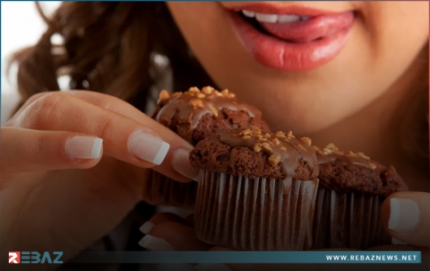 أسباب الرغبة الشديدة في تناول الحلويات وطرق مقاومتها