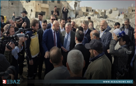 وزير خارجية الدنمارك يتفقد حجم الدمار في حي تشرين بدمشق 