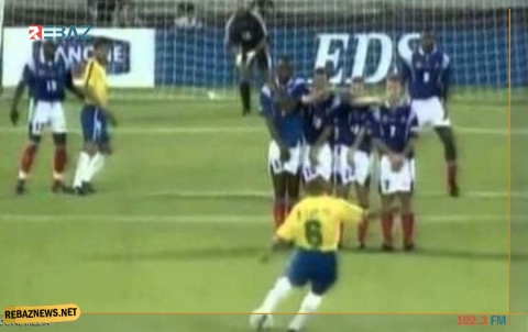 روبرتو كارلوس يعيد 