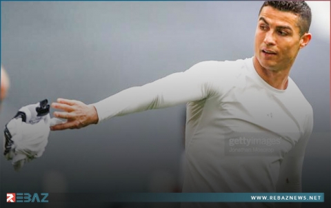 رونالدو يرمي قميص يوفنتوس ويثير الجدل