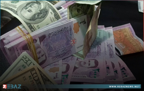سعر صرف الدولار الأمريكي يقترب من 15 ألف ليرة سورية 