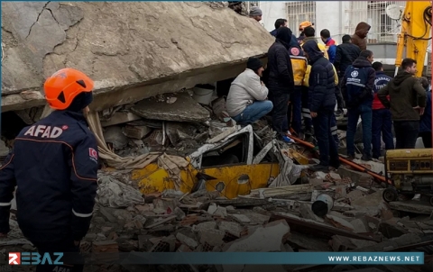 ارتفاع حصيلة ضحايا الزلزال في تركيا إلى 7108 قتلى