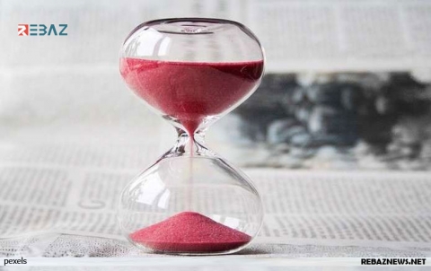 لماذا يمر الوقت بسرعة مع تقدمنا في العمر؟