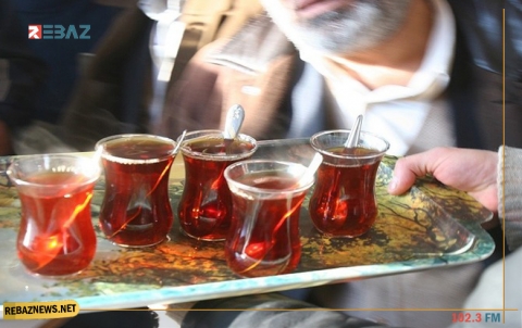 فوائد وميزات الشاي الأسود