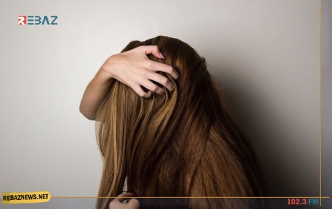 خبير ينصح باستهلاك 5 فواكه لمنع تساقط الشعر!