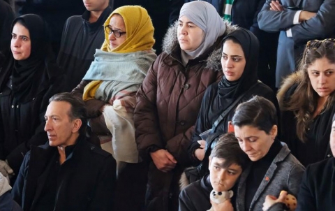 تشييع جثامين سبعة أطفال سوريين قضوا نحبهم في حريق بكندا