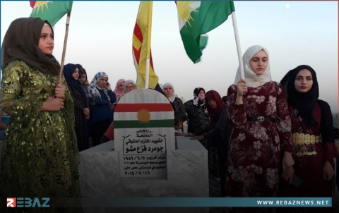 وفد من PDK-S يزور قبر الشهيد جومرد مشو