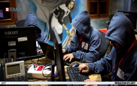 مايكروسوفت توقف 99 موقع إيراني