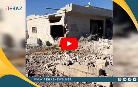 Rêjîma Sûrî kampek li Idlibê topbaran kir