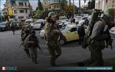 دمشق.. عناصر من الأمن العام التابع لإدارة العمليات العسكرية تقتحم منزل جلال الطالباني 