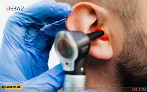 أطباء يحذرون.. تقارير عن فقدان مريض السمع فجأة في أذنه اليسرى بعد إصابة 