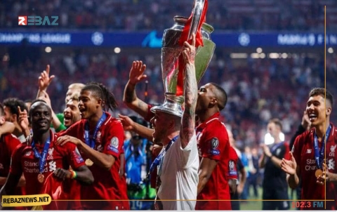 ظهير ليفربول يودع 