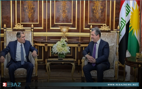 مسرور بارزاني يستقبل حسن محمد الزمان سفير دولة الكويت لدى العراق