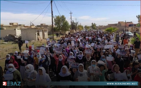 احتجاجات على حكم من جنايات نينوى بإعدام 4 شباب ايزيديين