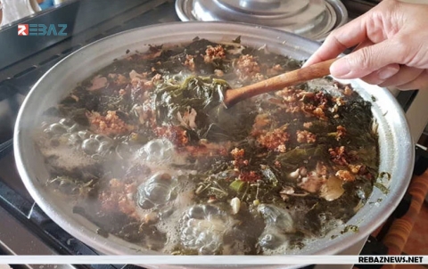 أكلات ربيعية: ملوخية بالدجاج