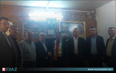 وفد من منظمة دهوك لـPDK-S يزور عوائل عدد من شهداء بيشمركة روژ