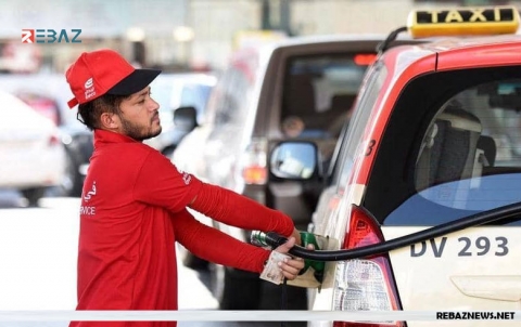 عند أي كمية وقود يجب إعادة تعبئة خزان السيارة؟