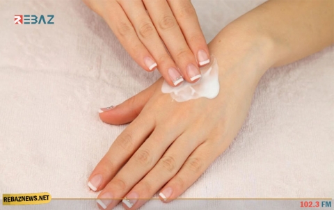 5 وصفات طبيعية مجربة لعلاج جفاف اليدين