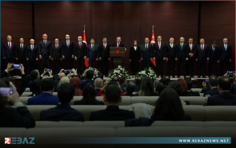 الرئيس التركي يعلن تشكيلة حكومته الجديدة