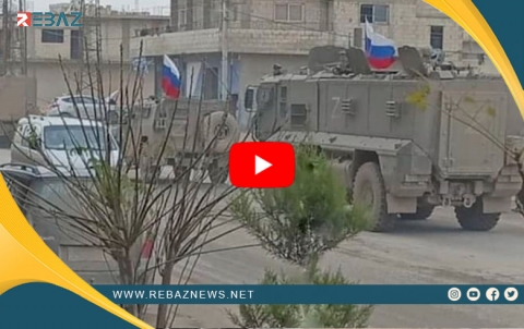 Gereke Rûsî li nava kolanên bajarê Kobanî bi rêva çû