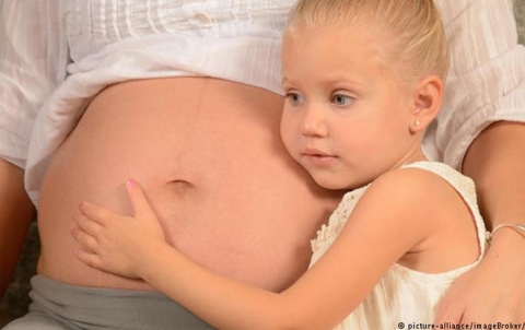 كيف تؤثر أماكن عيش الحوامل على معدل ذكاء أطفالهن؟