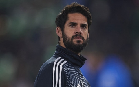 ريال مدريد يفتح تحقيقاً مع إيسكو
