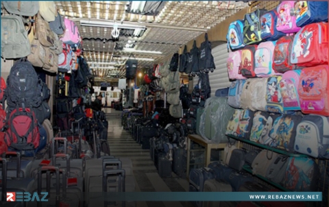 شراء مستلزمات طالب مدرسي يكلف أكثر من مليون ليرة سورية في مناطق النظام