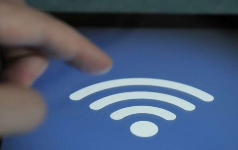 ما الضرر الذي تسببه شبكة Wi-Fi لجسم الإنسان؟