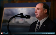 خلافات داخلية تطيح بوزير البحرية الأمريكية 