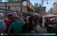 مدينة قامشلو تشهد طوابير ممتدة أمام الأفران السياحية وسط شحّ الخبز مدينة قامشلو تشهد طوابير ممتدة أمام الأفران السياحية وسط شحّ الخبز