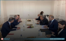 بیدرسن یناقش مع وزیر الخارجیة المصري وضع الأزمة السورية 