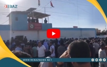 أهالي ناحية سنون يتظاهرون أمام مقر لـPKK ويطالبونهم بالخروج فورًا من المنطقة
